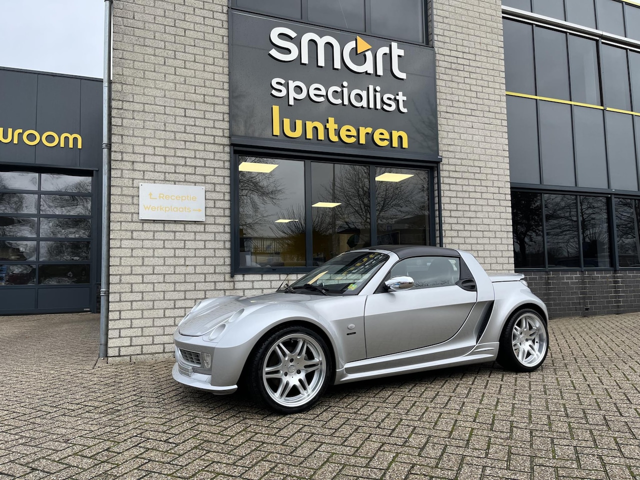 Smart Roadster - 0.7 BRABUS Exclusive Slechts 27.000km nieuw staat! Volledige documentatie aanwezig. - AutoWereld.nl