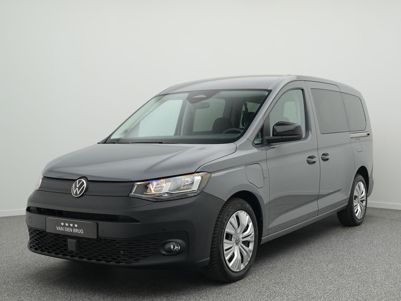 Volkswagen Caddy Maxi - 1.5 TSI eHybride 150PK DSG Automaat | INCL BTW/BPM | 7 persoons | Navigatie | Verwarmde co - AutoWereld.nl
