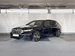 BMW 5-serie Touring - 520i M Sport | trekhaak