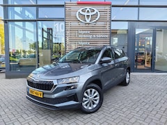 Skoda Karoq - 1.5 TSI ACT Business Edition | Apple Carplay/Android Auto | Stoelverwarming | Trekhaak uit