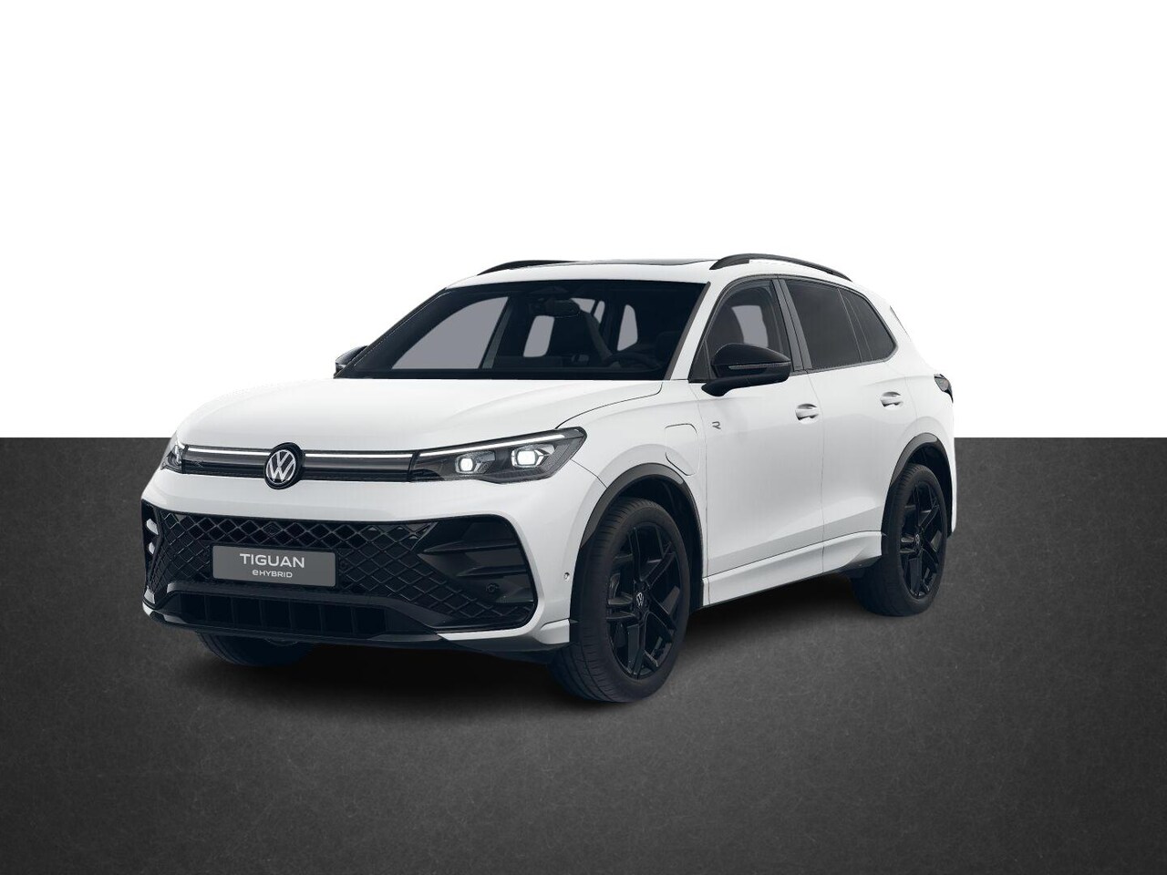 Volkswagen Tiguan - R-Line Edition 1.5 eHybrid 150 kW / 204 PK SUV DSG | Black Style | Panoramadak | Trekhaak - AutoWereld.nl