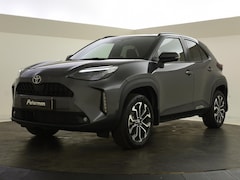 Toyota Yaris Cross - 1.5 Hybrid 115 Business Plus | Stuur- en stoelverwarming | Adapt. cruise | Voorruitverw. |