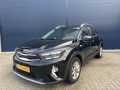 Kia Stonic - 1.0 T-GDi MHEV DynamicLine | Navigatie | Apple Carplay/Android Auto | Camera | Climate Con
