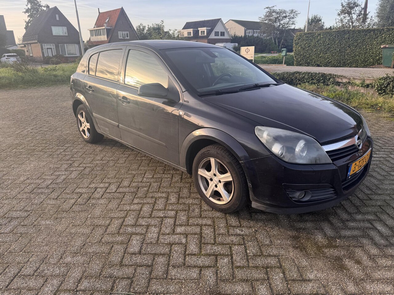 Opel Astra - 1.6 Elegance / APK / STOELVERWARMING / PARKERSENS./ - AutoWereld.nl