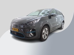 Kia e-Niro - ExecutiveLine 64 kWh | SOH 99, 3% | Leer | Trekhaak | Navigatie | Schuif-Kantel Dak