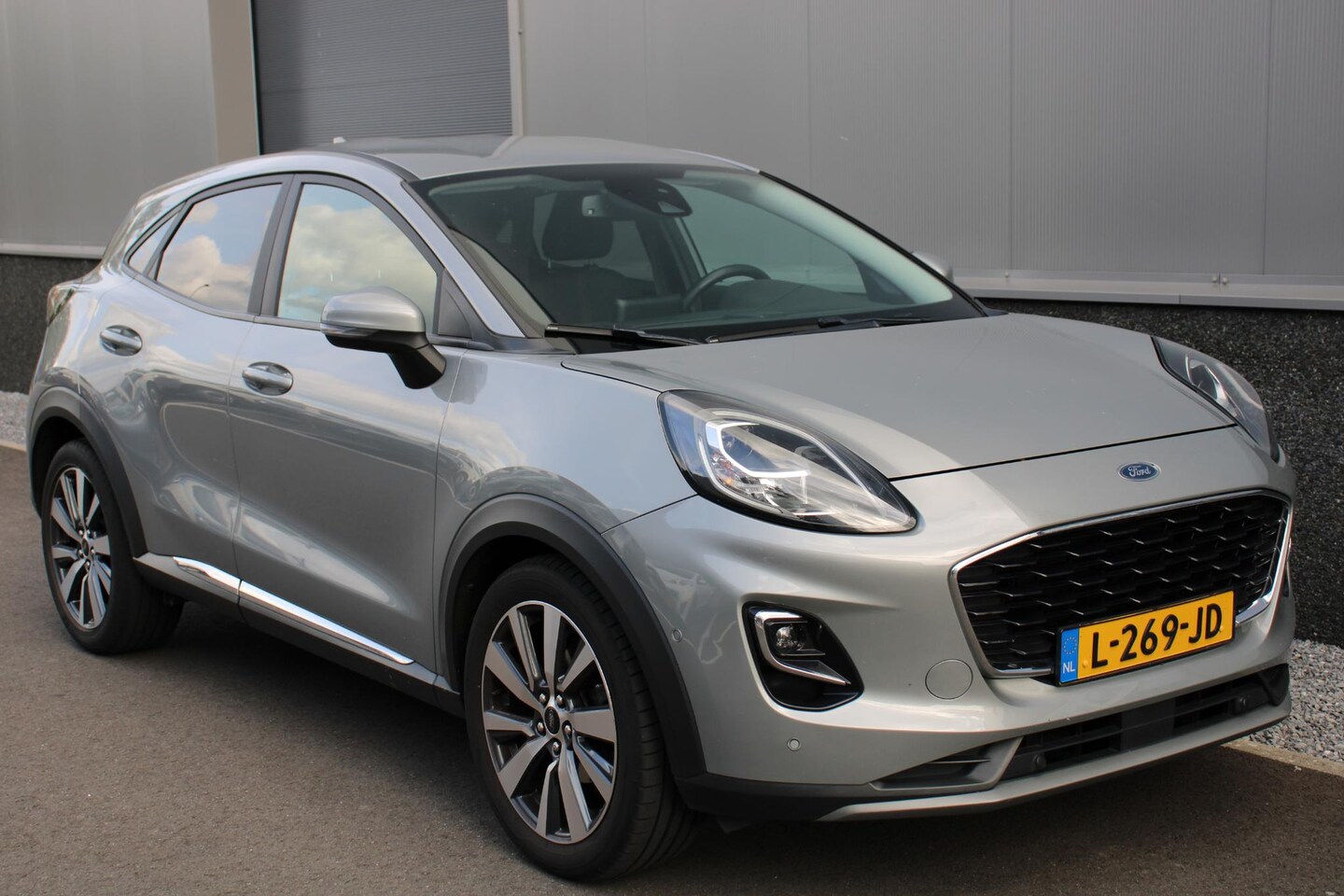 Ford Puma - 1.0 EcoBoost Hybrid Titanium X 1.0 EcoBoost Hybrid Titanium X 125PK, 49DKM, STUUR STOEL VOORRUITVERWARMING, CARPLAY, B&O, - AutoWereld.nl