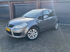 Suzuki SX4 - 1.6 Comfort| Airco|Metallic| 17 Inch wielen met nieuwe banden