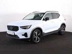 Volvo XC40 - B3 Plus Dark - IntelliSafe Assist & Surround - 360º Camera - Harman Kardon audio - Verwarm