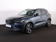 Volvo XC40 - B3 Plus Dark - IntelliSafe Assist & Surround - 360º Camera - Harman/Kardon audio - Verwarm