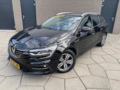 Renault Mégane Estate - 1.3 TCe Intens| AUTOMAAT|TREKHAAK|PANO-DAK|GROOT scherm|Half-Leder