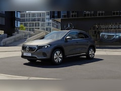 Mercedes-Benz EQA - 250 67 kWh | Trekhaak | Achteruitrijcamera | Stoelverwarming | Apple Carplay |