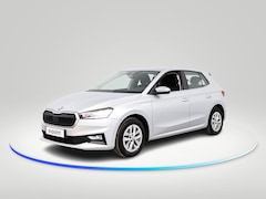 Skoda Fabia - 1.0 TSI Business Edition 95 pk | Navigatie via App | Parkeersensoren achter | Autom. airco