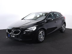 Volvo V40 - T2 Nordic+ - Automaat - Parkeerverwarming - LED-koplampen - Navigatie - Verwarmbare voorst