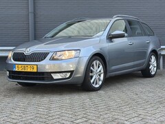 Skoda Octavia Combi - 1.4 TSI Greentech Ambition Businessline | Cruise | Climate | Trekhaak |