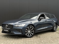 Volvo V60 - 2.0 T8 Plug-in hybrid AWD Plus Dark / head up display/ 360 camera /Panorama dak / trekhaak