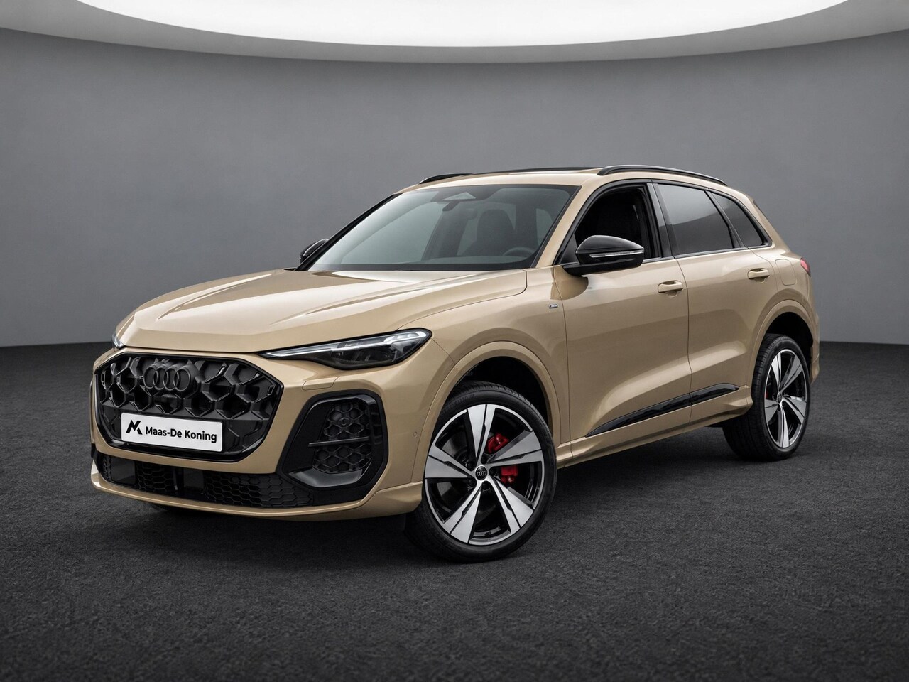 Audi Q5 - e-hybrid quattro S edition 299 PK · Head-up display · Adaptieve luchtvering · Glazen panor - AutoWereld.nl