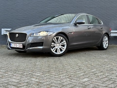 Jaguar XF - 2.0D 120KW Aut. Pure | € 5.300, - NETTO | Camera | Leder | Cruise | Climate | Navi |