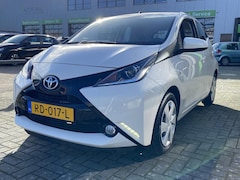 Toyota Aygo - 1.0 VVT-i x-play ALS NIEUW