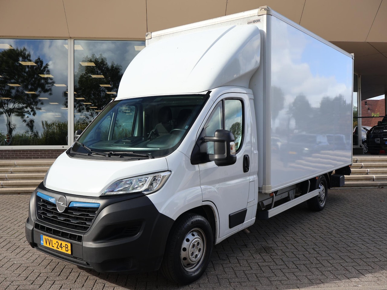 Opel Movano - 2.2D 140 PK BAKWAGEN MEUBELBAK LAADKLEP 1000 KG DHOLLANDIA + CAMERA | CARPLAY | CRUISE | C - AutoWereld.nl