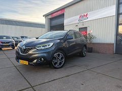Renault Kadjar - 1.2 TCe Bose Clima, cruise, camera, pdc, trekhaak, blindspot