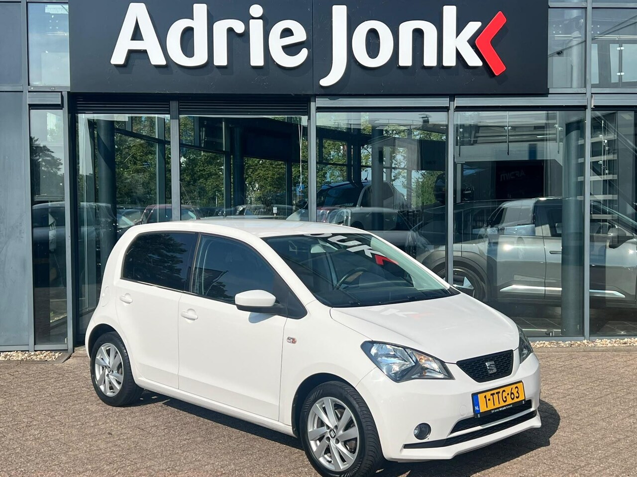 SEAT Mii - 1.0 Sport Dynamic LM VELGEN | AIRCONDITIONING | STOELVERWARMING | CRUISE CONTROLE | PARKEE - AutoWereld.nl