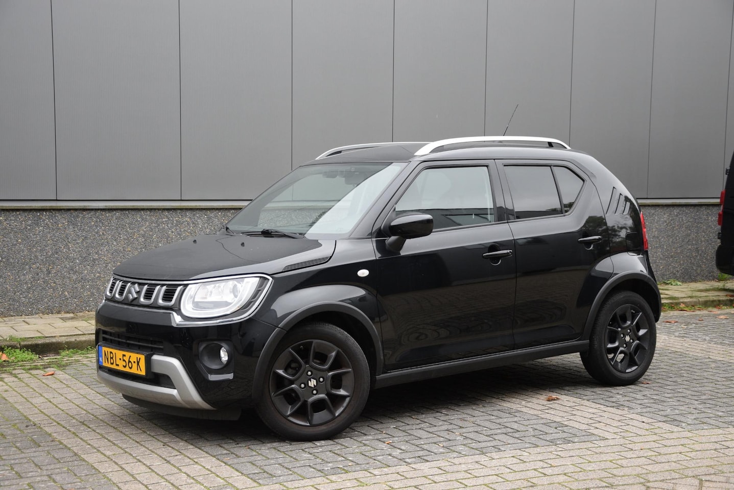 Suzuki Ignis - 1.2 Smart Hybrid Select | navigatie | stoelverwarming | DAB-radio | - AutoWereld.nl