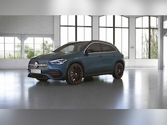 Mercedes-Benz GLA-Klasse - 250 e AMG Line | Trekhaak | Panoramadak | Burmester | Head Up | 360 graden camera | Carbon