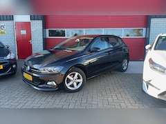 Volkswagen Polo - 1.0 TSI Comfortline CARPLAY / NAVI / AIRCO / PDC / DAB+ / ELEK RAMEN / NL-AUTO