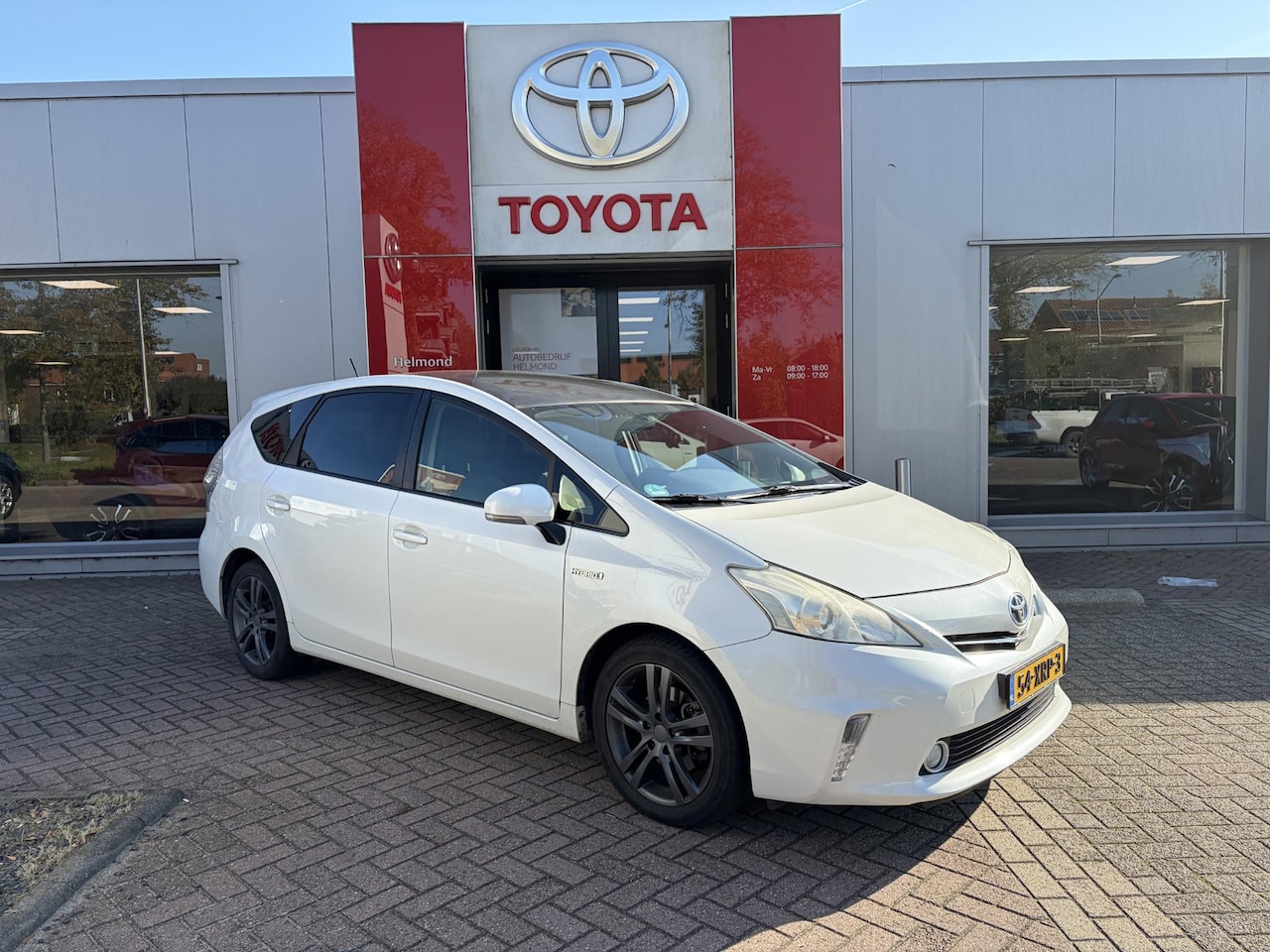 Toyota Prius Wagon - 1.8 Aspiration 96g - AutoWereld.nl