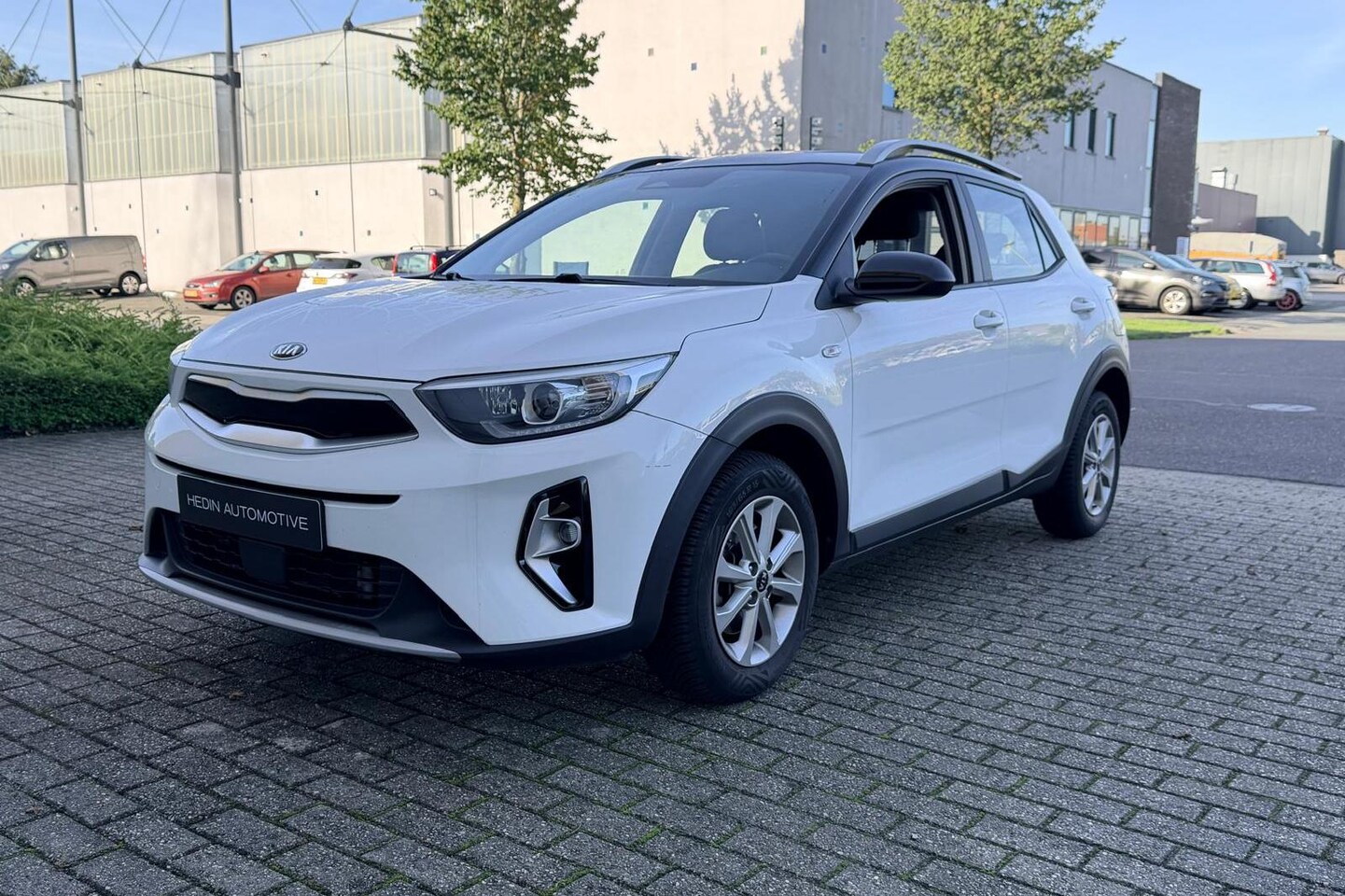 Kia Stonic - 1.0 T-GDi MHEV DynamicLine Airco | Cruisecontrol | Navigatie | LM velgen | Camera | Carpla - AutoWereld.nl