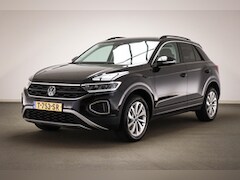 Volkswagen T-Roc - 1.0 TSI Life Business | APPLE | DRAADLOZE LADER | STOELVERWARMING | CAMERA | TREKHAAK | 17