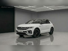 Volkswagen T-Roc - 1.5 TSI R-Line 150 PK | Panoramadak | Trekhaak | Navigatie Pro | LED Matrix | Dodehoekdete