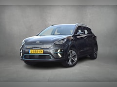 Kia e-Niro - DynamicPlusLine 64 kWh | SOH: 94, 7% | Schuifdak | CarPlay | Stuur- en Stoelverw. | Half L
