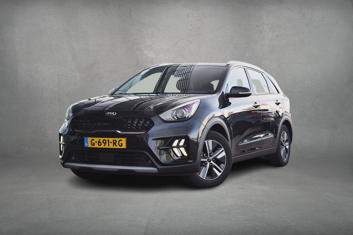 Kia Niro - 1.6 GDi Hybrid ExecutiveLine | Apple CarPlay | Camera | ACC | Half Leer - AutoWereld.nl