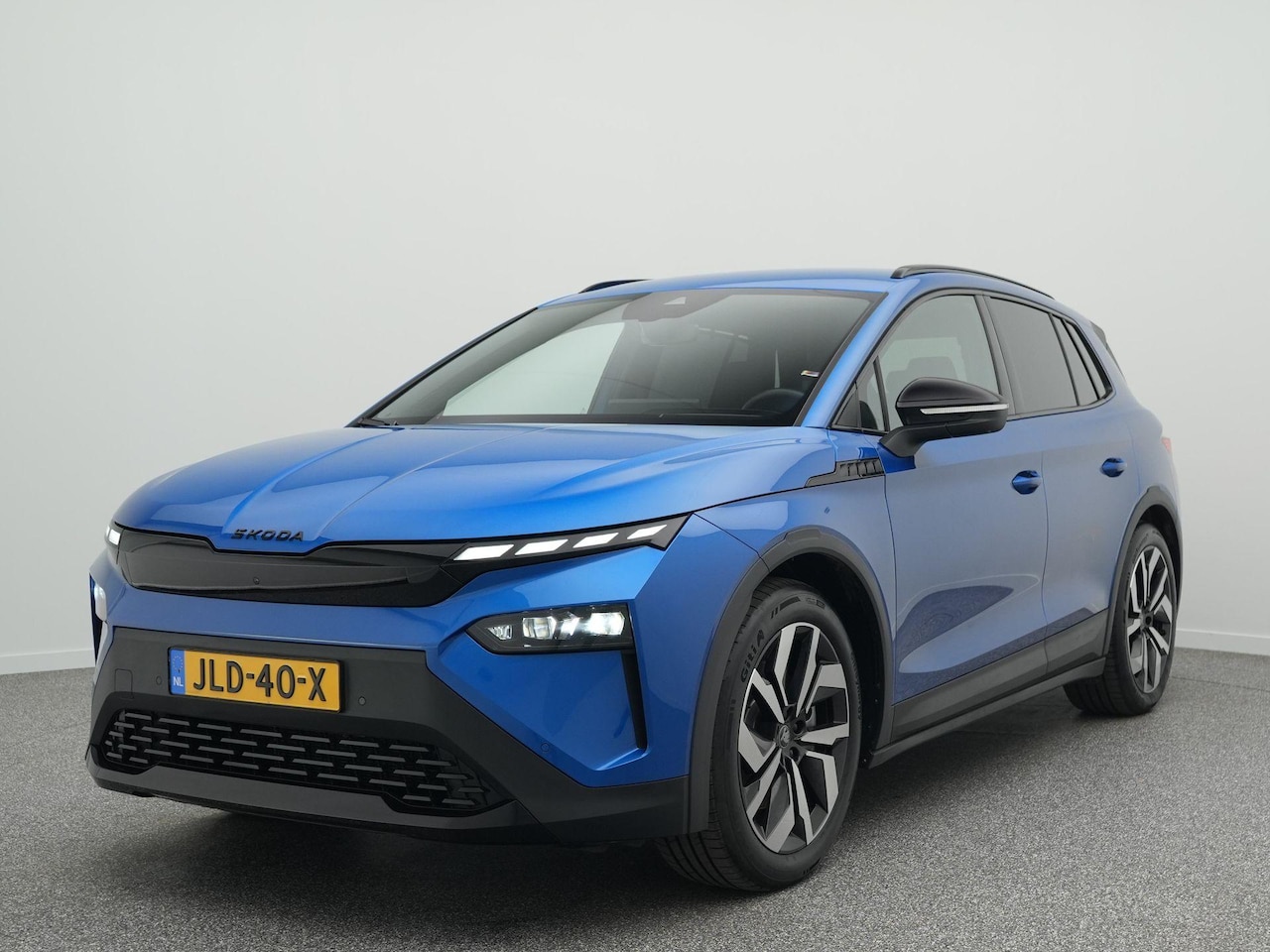 Skoda Elroq - 85 Sportline 286pk | SoH 100% | Trekhaak | Matrix LED | Head-Up Display | 360 Camera | Mas - AutoWereld.nl