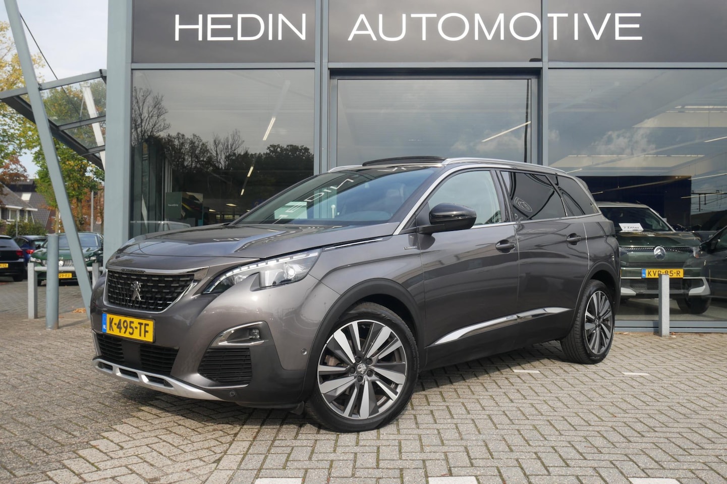 Peugeot 5008 - 1.2 GT-Line | Trekhaak | 7 Zitter | Elektrische kofferklep | Navigatie | Schuif/Kantel Dak - AutoWereld.nl