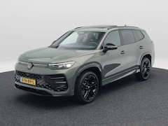 Volkswagen Tayron - 1.5 eHybrid R-Line Edition | Trekhaak | Panoramadak | Black Style | Head-up Display |