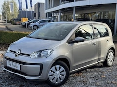 Volkswagen Up! - 1.0 Move (Camera, Cruise, Clima, Pdc)