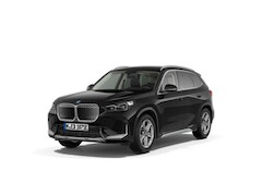 BMW iX1 - eDrive20 Pure Edition 67 kWh | Premium Pack | Trekhaak