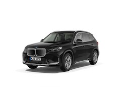 BMW iX1 - eDrive20 Pure Edition 67 kWh | Premium Pack | Trekhaak