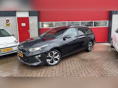 Kia Cee'd Sportswagon - Ceed 1.0 T-GDi ExecutiveLine TREKHAAK / PANO / FULL LED / JBL / STOELVERW / STOELVERKOELIN