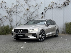 Volvo V60 - 2.0 T8 Plug-in Hybrid AWD Plus Dark | PHEV Long Range | Trekhaak | Sportstoelen | Panorama