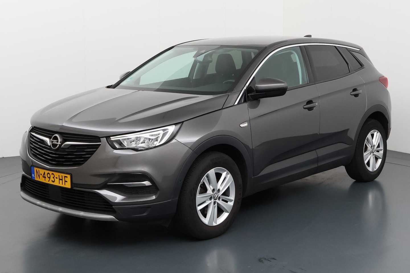Opel Grandland X - 1.2 Turbo Elegance Rijklaar! Incl. beurt en garantie | NL auto met 100% dealer historie | - AutoWereld.nl