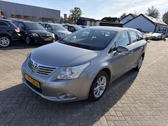 Toyota Avensis Wagon - 1.8 VVTi Dynamic