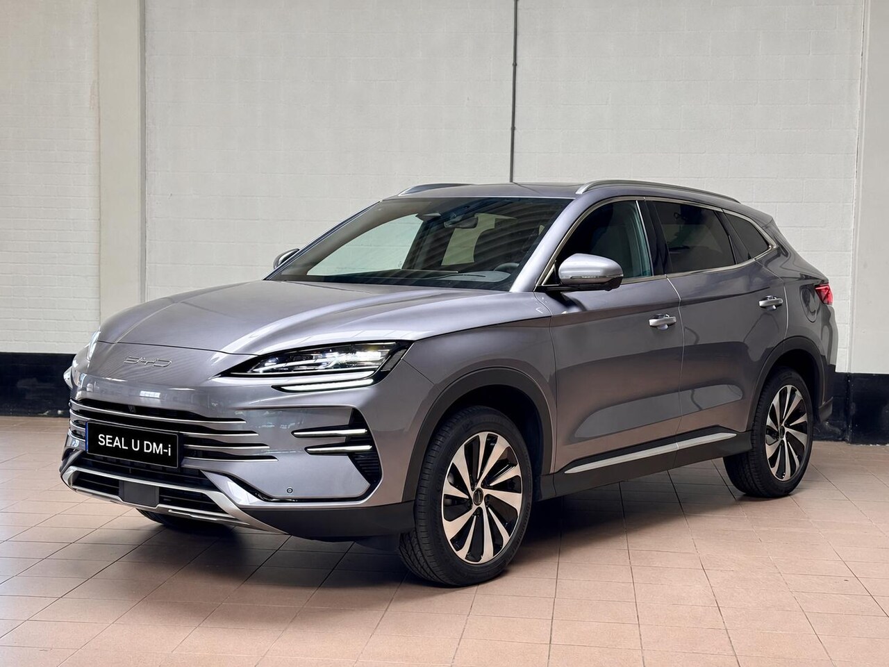 BYD Seal U - 1.5 DM-i FWD Boost | Nieuw | Proefrijden, inruilen of een voorstel? Neem direct contact op - AutoWereld.nl