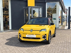 Renault 5 - 5 Techno 120 pk Urban Range l Vierseizoenenbanden l Pack Winter l Pack Advanced Driving As