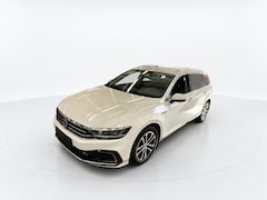Volkswagen Passat Variant - 1.4 TSI PHEV GTE Business|Automaat|LED|Navi|Applecarplay|Camera|Sfeerverlichting|18inch