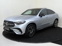 Mercedes-Benz GLC-klasse Coupé - 300e 4MATIC AMG Line / Panoramadak/ 19 inch/ Sfeerverlichting/ El. Trekhaak