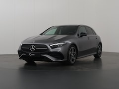 Mercedes-Benz A-klasse - 180 Star Edition AMG Line | Night | Multibeam | Panoramadak | Sfeerverlichting | Stoelverw