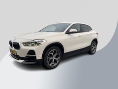 BMW X2 - sDrive18i High Executive | Trekhaak | Stoelverwarming | Carplay | Harman Kardon | Climate